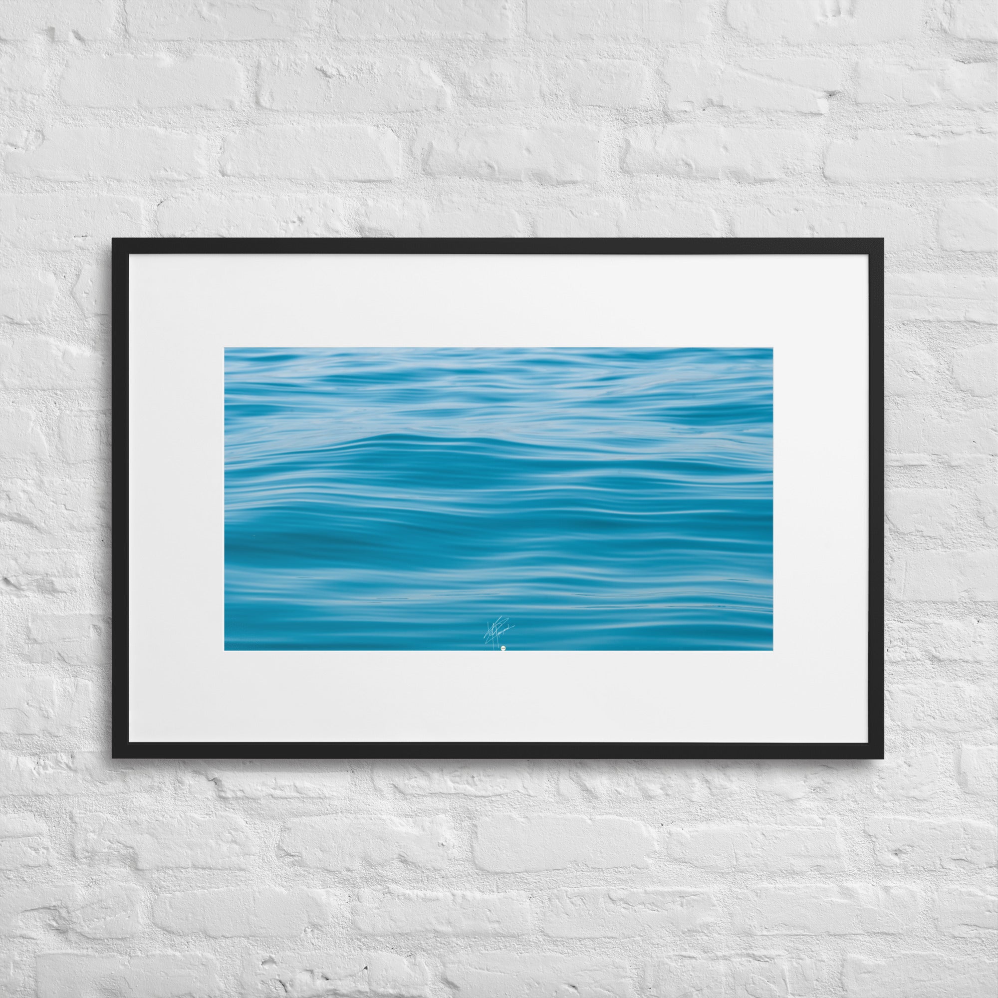 Poster encadré 'Tableau d'art liquide' montrant les formes captivantes et les mouvements fluides de l'eau.