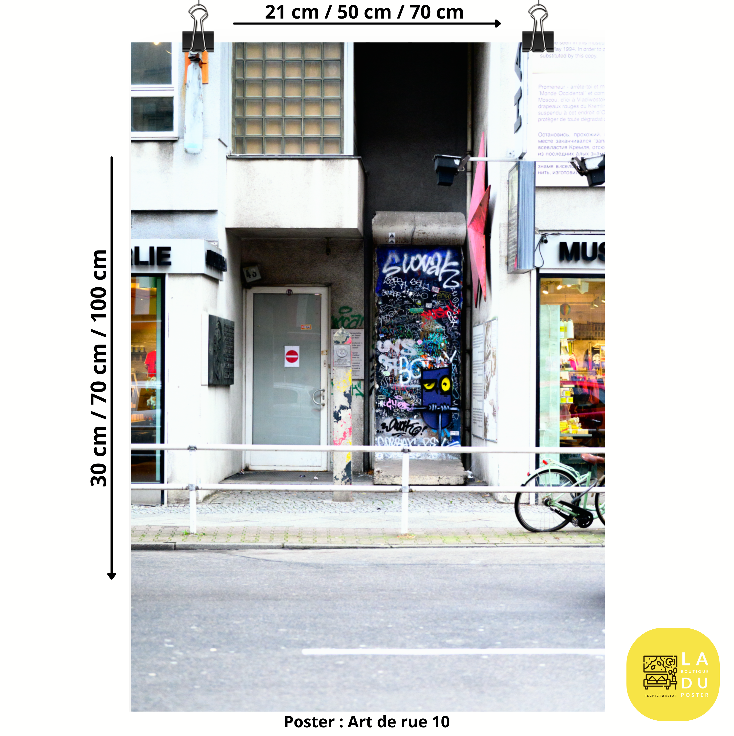 Poster mural - Art de rue N10 – Photographie de rue à Berlin – Poster photo, poster XXL, Photo d’art, photographie murale et des posters muraux e des photographies de rue unique au monde. La boutique de posters créée par un Photographe français.