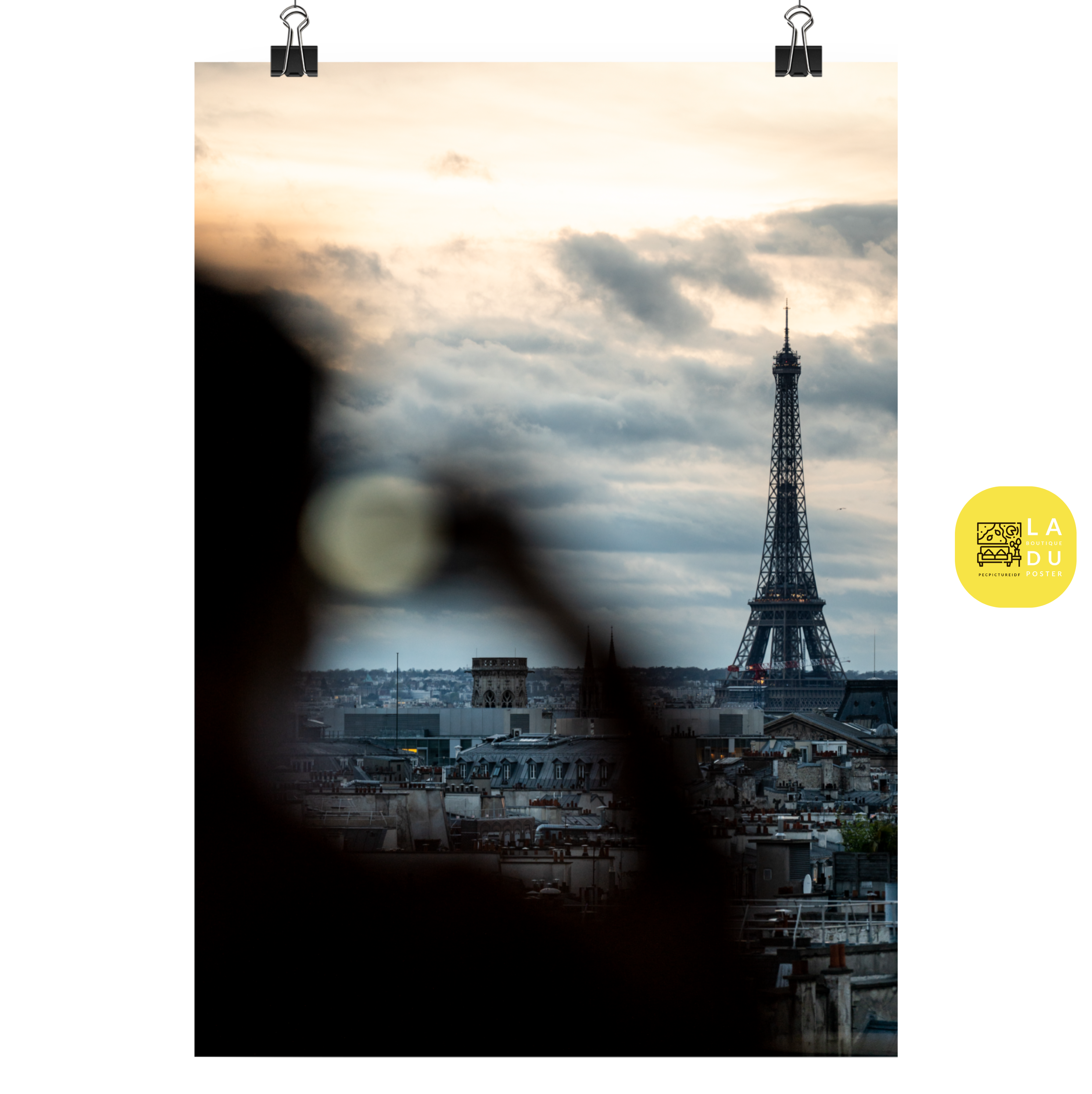 Poster mural - Vue du centre Pompidou – Photographie Paris – Poster photographie, photographie murale et des posters muraux unique au monde. La boutique de posters créée par Yann Peccard un Photographe français.