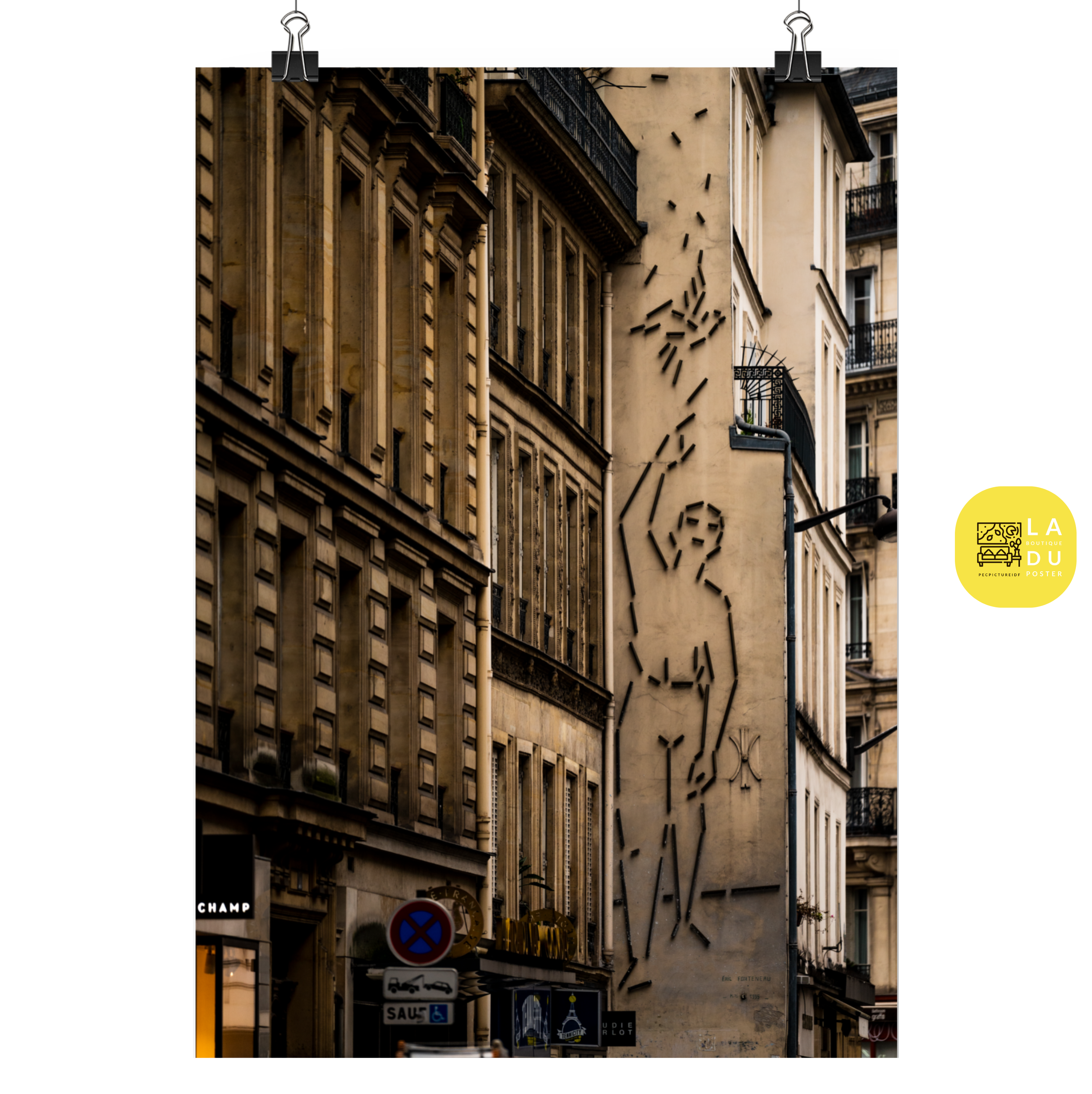Poster mural - Rue du Vieux Colombier – Photographie de rue de ville à Paris – Poster photo, poster XXL, photographie murale et des posters muraux unique au monde. La boutique de posters créée par Yann Peccard un Photographe français.