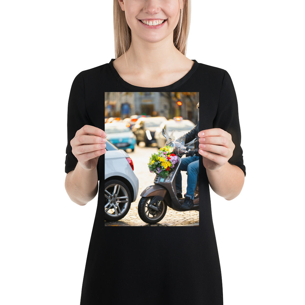 Poster mural - Scootfleurs – Photographie de rue – Poster photo, poster XXL, photographie murale et des posters muraux unique au monde. La boutique de posters créée par Yann Peccard un Photographe français.