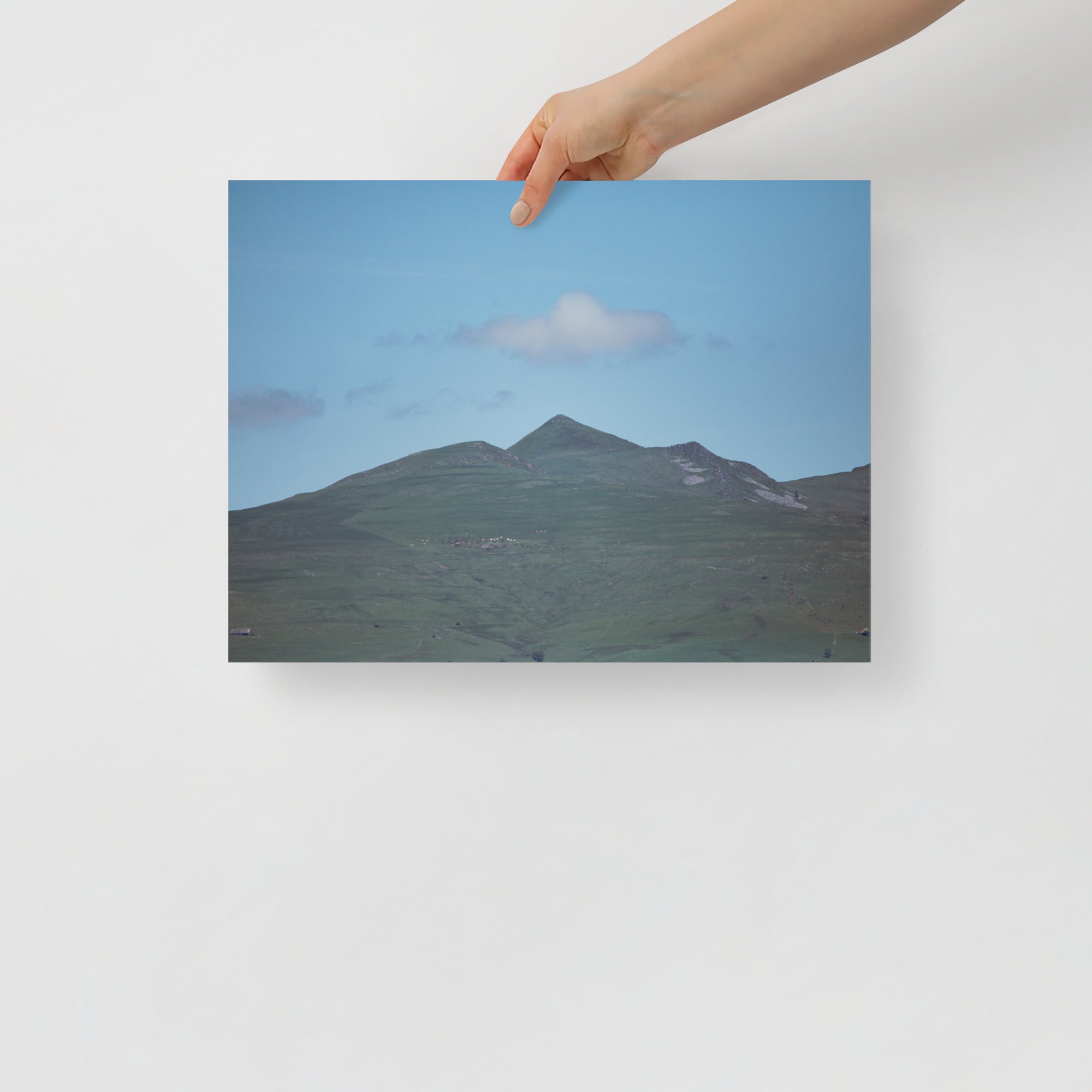 Poster mural - Puy mary N01 – Photographie du Cantal – Poster photo, poster XXL, photographie murale et des posters muraux unique au monde. La boutique de posters créée par Yann Peccard un Photographe français.