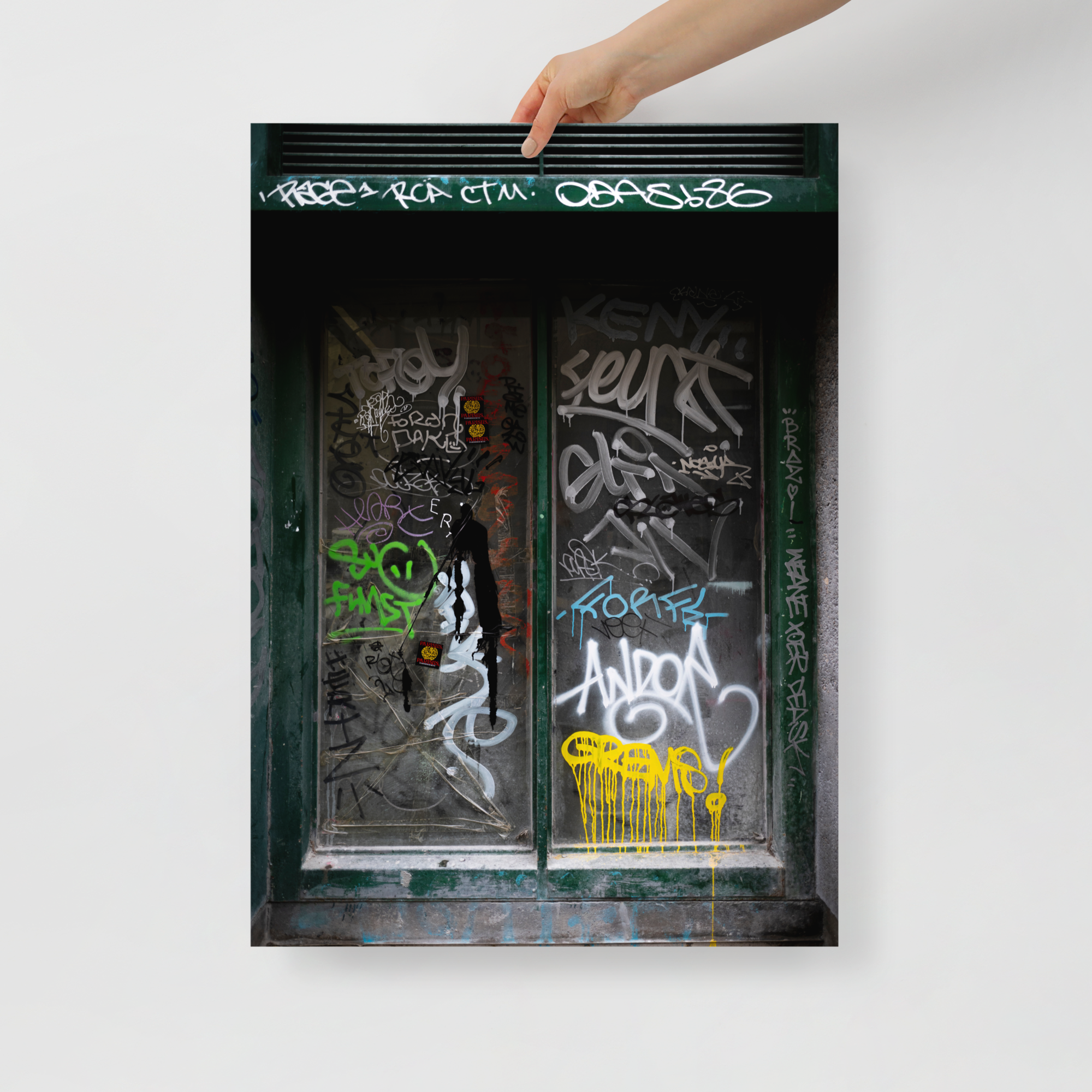 Poster mural - Art de rue N07 – Photographie d'art à Paris – Poster photo, poster XXL, Photo d’art, photographie murale et des posters muraux e des photographies de rue unique au monde. La boutique de posters créée par un Photographe français.