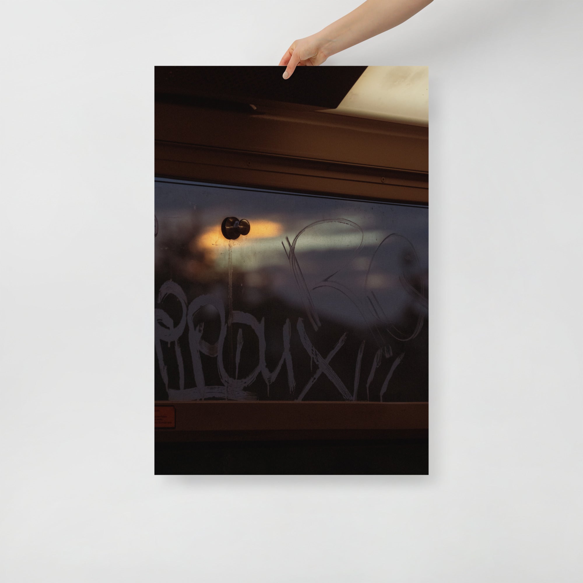 Poster mural - RER D – Photographie de train de banlieue – Poster photo, poster XXL, photographie murale et des posters muraux unique au monde. La boutique de posters créée par Yann Peccard un Photographe français.